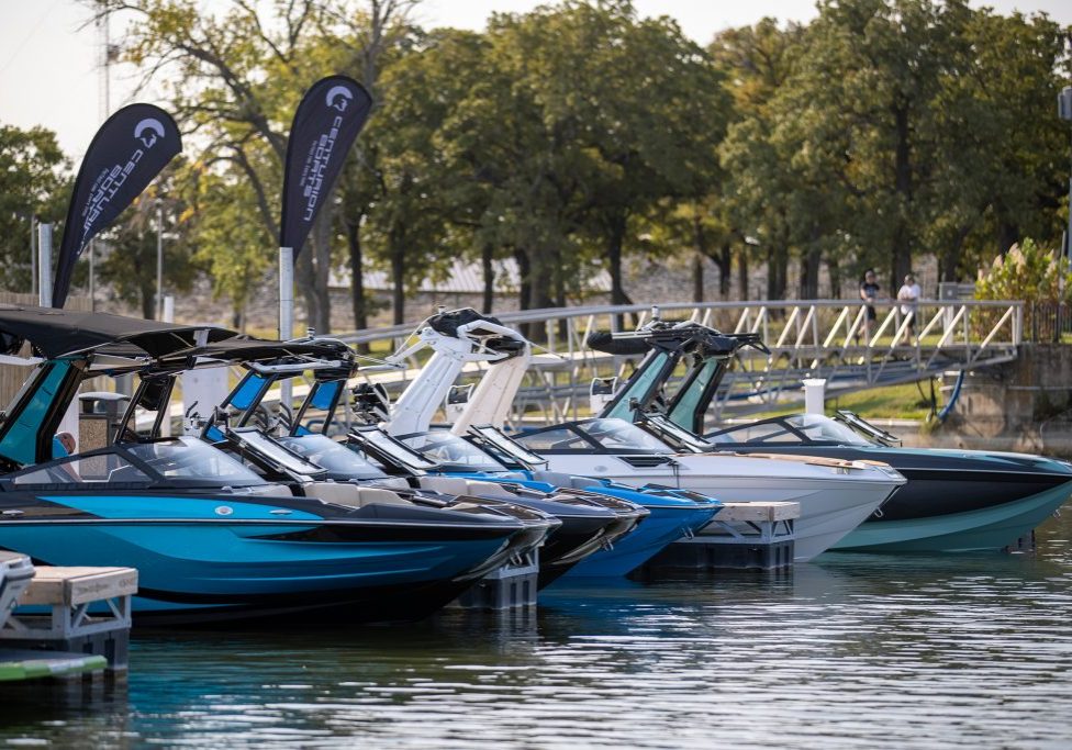 Centurion-Boats-2021-ri245_9